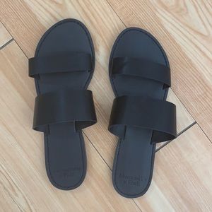 Abercrombie and Fitch black sandals